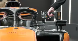 DeWALT Шурупокрут-дриль ударний аккумуляторний DeWALT McLaren F1 TEAM LIMITED EDITION 18В 2х5А·рік 90Нм 0-450·0-1650об/хв кейс ЗП 1.34кг - мініатюра 9