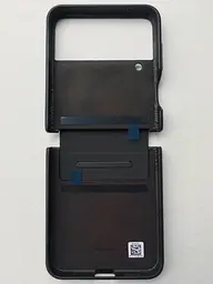 Оригінальний шкіряний чохол Leather Cover Samsung Galaxy Z Flip4 Black (EF-VF721LBEGUA) - мініатюра 9