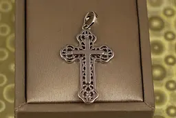 Хрестик Xuping Jewelry накладний гладенький ажурний 3.2 см сріблястий