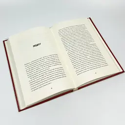 Клятвений солдат: Те, що бенкетує вночі - Т. Кінгфішер | ЖОРЖ, книга українською, нова, тверда - мініатюра 3
