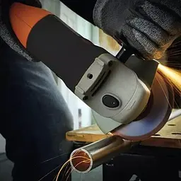 Шліфмашина кутова - болгарка мережева Black&Decker KG1202 - мініатюра 3