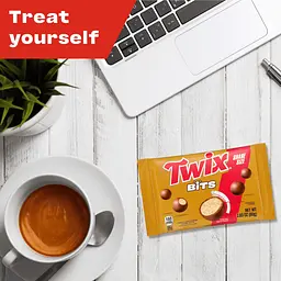 Шоколадні кульки Twix Bits Crunchy Cookie Chocolate Candy 80г - мініатюра 6