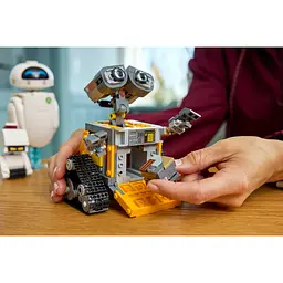 Конструктор LEGO Disney and Pixar ВОЛЛ·І та Єва 811 деталей (43279) - мініатюра 13