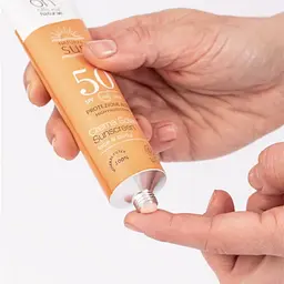 Сонцезахисний крем-флюїд SPF 50 в алюмінієвій тубі 75 мл Officina naturae - мініатюра 4