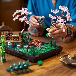 Конструктор LEGO Icons Тихий сад 1363 деталей (10315) - мініатюра 9