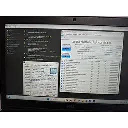 Ноутбук Dell precision 3520 15.6 1920x1080 I7 7700HQ 4/8 NVidia p620-2 gb 32/1000. Refurbished - мініатюра 6