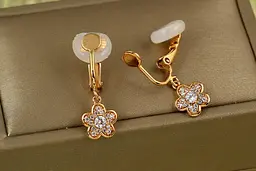Серьги клипсы Xuping Jewelry миозонис 2,7 см золотистые - миниатюра 2