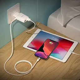 Адаптер зарядний HOCO Lightning cable Real power C82A білий - мініатюра 2