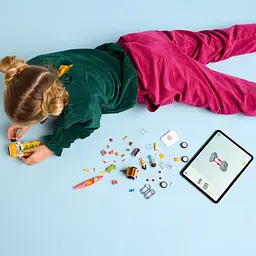 Конструктор LEGO Friends Автомобіль для подорожей із друзями 220 деталей (42659) - мініатюра 13