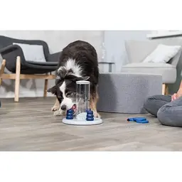 Іграшка Trixie Dog Activity Gambling Tower Башня для собак інтерактивна розвиваюча 25/33 см пластик - мініатюра 6