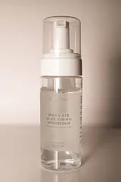 Пінка для делікатного очищення Soft Skin