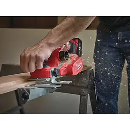 Рубанок акумуляторний MILWAUKEE, M18 BP-0, 82мм (+пилозбірник, кутова та бічна напрямна) - мініатюра 3