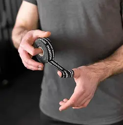 Кінезіологічний тейп Phantom Sport Tape Black (2,5 см x13,7 м) (PHACC2075-S) - мініатюра 3