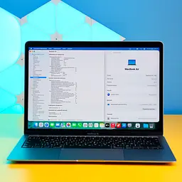 Ноутбук Apple MacBook Air 13" 8/256 ГБ сірий космос 2020 (MGN63) б/в [175292]