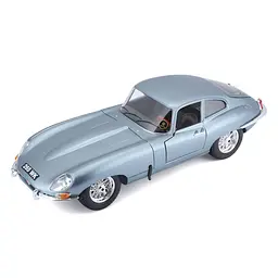 Автомодель - JAGUAR E-TYPE COUPE (1961) (1:18) Bburago 18-12044