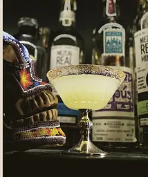 Cocktails: The Art of Mixing Perfect Drinks - мініатюра 6