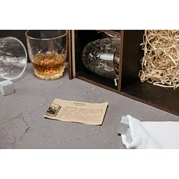 Подарунковий набір Whiskey Stones камені для віскі у дерев'яному пеналі №8 + 4 склянки Bormioli Rocco Dedalo + щипці + мішечок - мініатюра 4