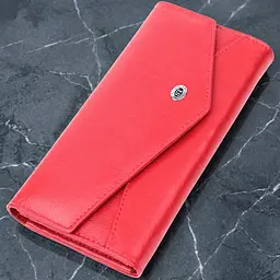 Жіночий гаманець з геометричним клапаном з натуральної шкіри ST Leather 22545 червоний