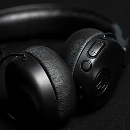 Навушники Jlab Studio ANC Wireless Black (IEUHBASTUDIOANCRBLK4) - мініатюра 5