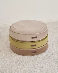 Лежак-подушка ортопедична для собак "Pearl" з ефектом пам'яті Memory Foam бежевий XS 60см - мініатюра 2