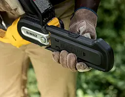 Акумуляторна міні-пилка DeWalt с АКБ та ЗП DCMPS520P1 - мініатюра 9
