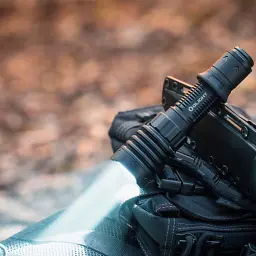 Ліхтар Olight Warrior X 4 Matte Black - мініатюра 8