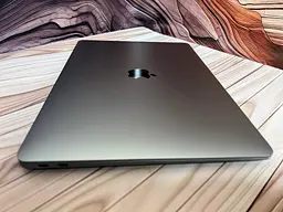 Ноутбук Apple MacBook Air 13" 2020 A2337 M1/8/256 (FVFFTD7VQ6L4) Б/в - мініатюра 5