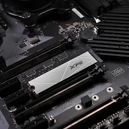 Накопичувач SSD M.2 2280 2TB XPG GAMMIX S60 ADATA (AGAMMIXS60-2T-CS) - мініатюра 7