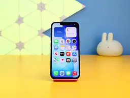 Смартфон Apple iPhone 14 128GB Midnight (MPUF3) Б/В [173640] - мініатюра 2