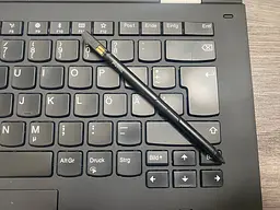Ноутбук-трансформер Lenovo ThinkPad X1 Yoga Gen 2 (i5-7200U / 8GB / SSD 250GB / 2K 2560x1440 IPS) Refurbished - мініатюра 12
