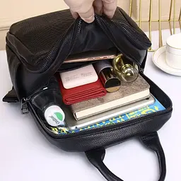 Рюкзак жіночий шкіряний з тичненням під рептилію чорний 34926 Tiding Bag - мініатюра 7