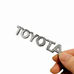 Емблема напис Toyota Хром 75х12 мм Пластик на скотчі (значок шильдик значок) (Завод) - мініатюра 3