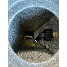 Садова колонка Prosperplast Poller з краном для підключення до системи водопостачання антрацит (5905197571911) - мініатюра 4