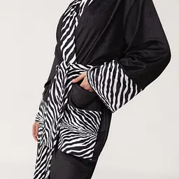 Кімоно жіноче з плюшевого велюру Kimono Black and White Zebra 18365 S - мініатюра 2