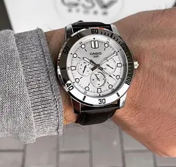 Годинник Casio MTP-VD300L-7E - мініатюра 4