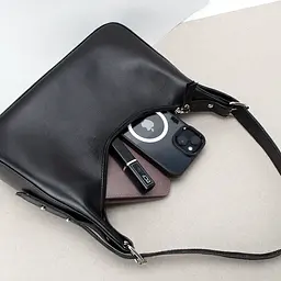 Сумка багет жіноча шкіряна чорна Handycover S452 на плече - мініатюра 4