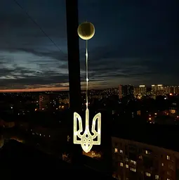 Світлодіодна гірлянда OldBro світильник набір фігурок Український Тризуб 10 лід з батарейками 3ААА та присоскою - мініатюра 3
