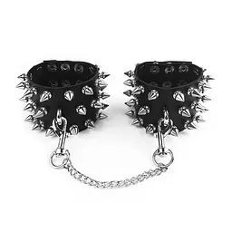 Наручники із шипами Art of Sex - Rose Spiked Leather Handcuffs, натуральна шкіра - мініатюра 3