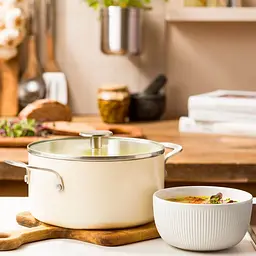 Каструля з кришкою KitchenAid АС, 20 см, 3,11 л, з керам покриттям, кремовий (CC010376-001) - мініатюра 5