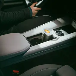 Термокружка Fiskars On-the-go 0.5 л, колір чорний (1078762) - мініатюра 10