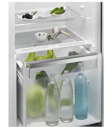 Вбудований холодильник Electrolux IK 3026 SAL холодильна камера 177.2 см - мініатюра 4
