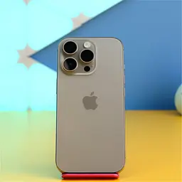 Смартфон Apple iPhone 16 Pro 128GB Natural Titanium (MYNG3) Б/В [174362] - мініатюра 1