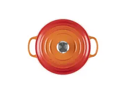 Каструля Le Creuset Signature Cast Iron Round Casserole 20 см Flame (21177200902430) - мініатюра 2