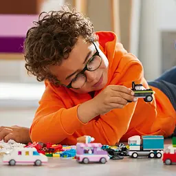 Конструктор LEGO Classic Творчі транспортні засоби 900 деталей (11036) - мініатюра 3