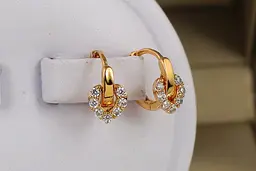 Сережки дитячі Xuping Jewelry серце з фіанітів на колечку 1 см золотисті
