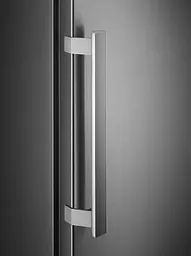 Холодильна камера Electrolux (RRC5ME38X2) - мініатюра 3
