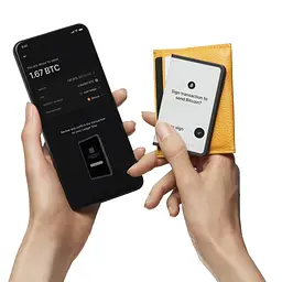 Апаратний криптогаманець Ledger Stax з чохлом Magnet Shell - мініатюра 6