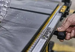 Пила настільна мережева DeWalt DWE7492 - мініатюра 10