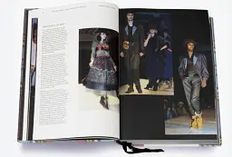 Vivienne Westwood Catwalk - мініатюра 5