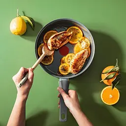 Сотейник Tefal Renewal з кришкою 24 см сірий (C4263243) - мініатюра 4